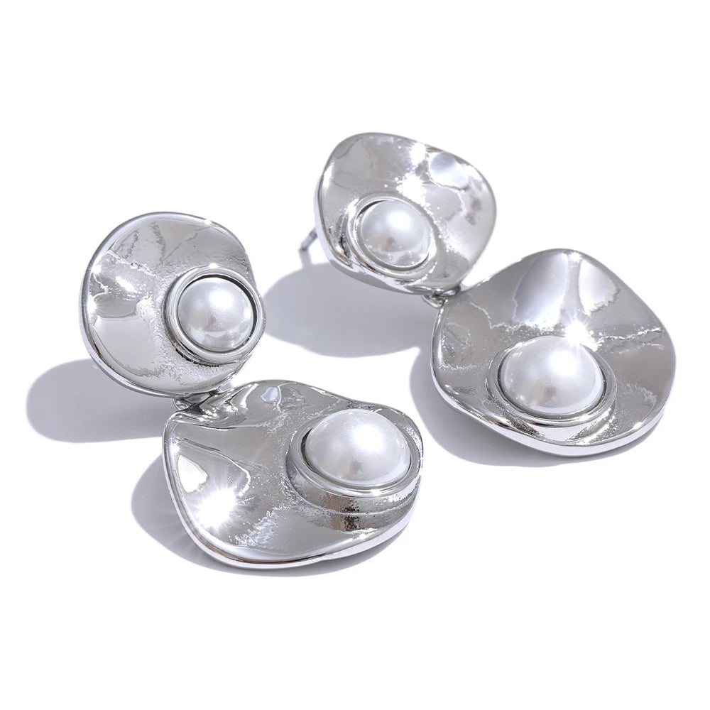 Elegant Gold Plated Round Pearl Earrings – Tarnish-Free Drop Style