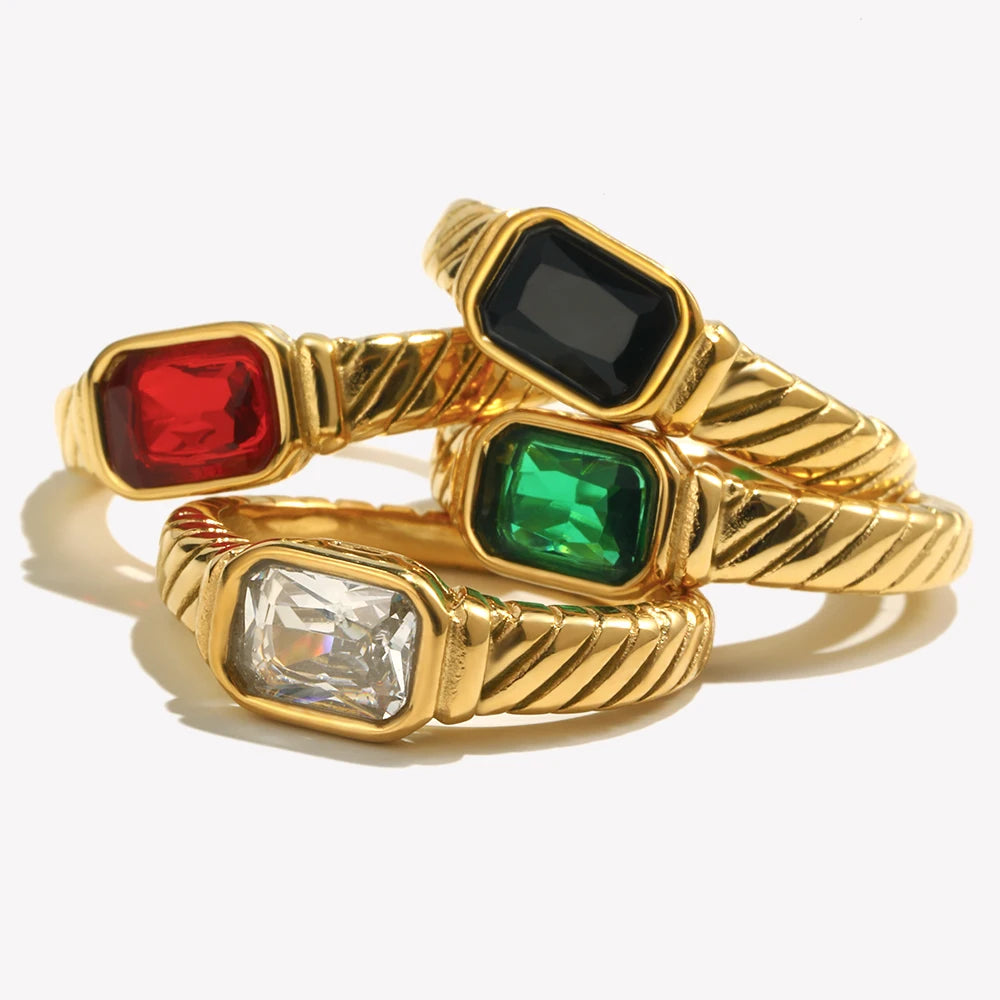 Luxe Jewels Zirconia Stone Ring – Waterproof 18K Gold Plated Ring