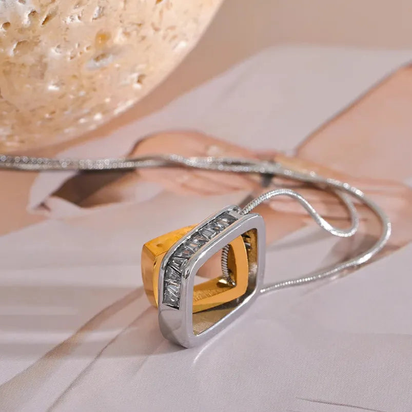 Double Layered Square Pendant Necklace – Gold 316L Stainless Steel