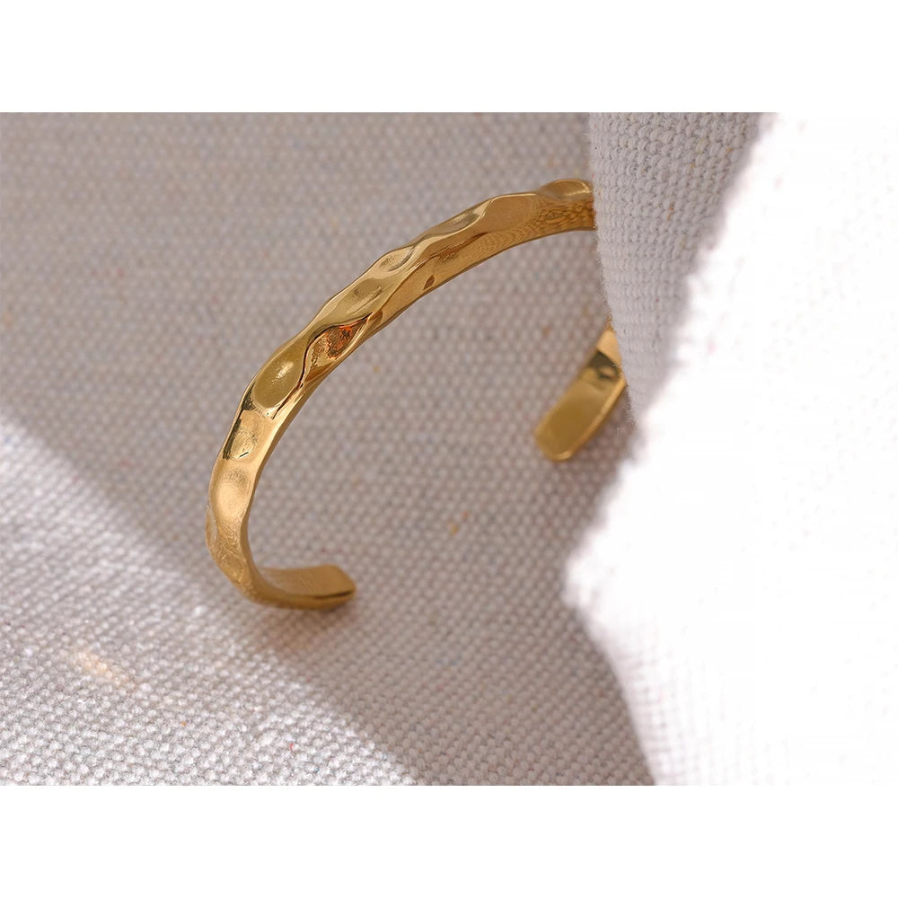 Minimalist Open Cuff Bracelet – Gold Plated Stainless Steel, Tarnish-Free