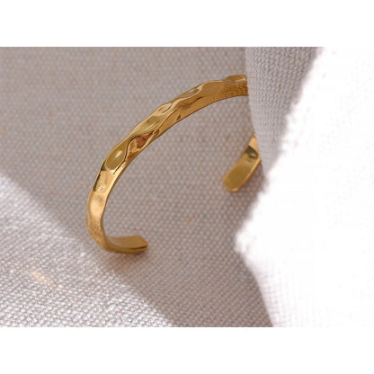 Minimalist Open Cuff Bracelet – Gold Plated Stainless Steel, Tarnish-Free