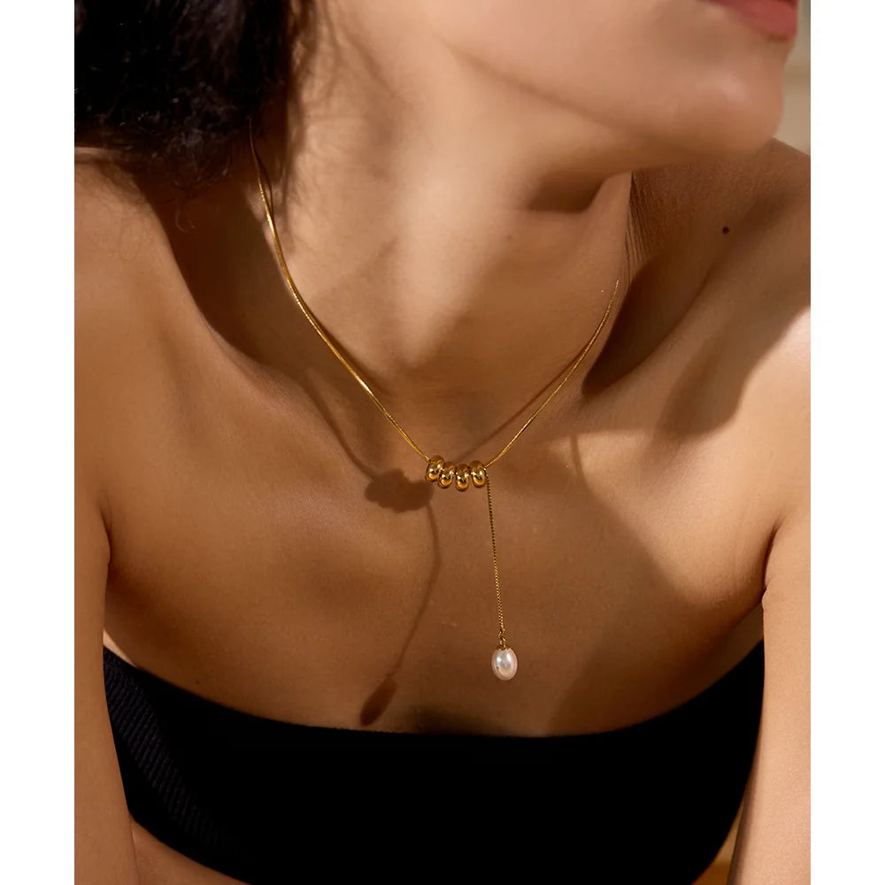 Elegant Gold Plated Pearl Necklace – Round Beads Drop Design