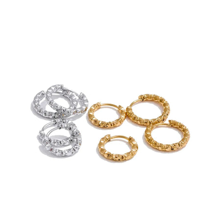 20mm / 15mm Round Daily Wear Hoop Earrings Waterproof Jewelry Women Minimalist Stainless Steel