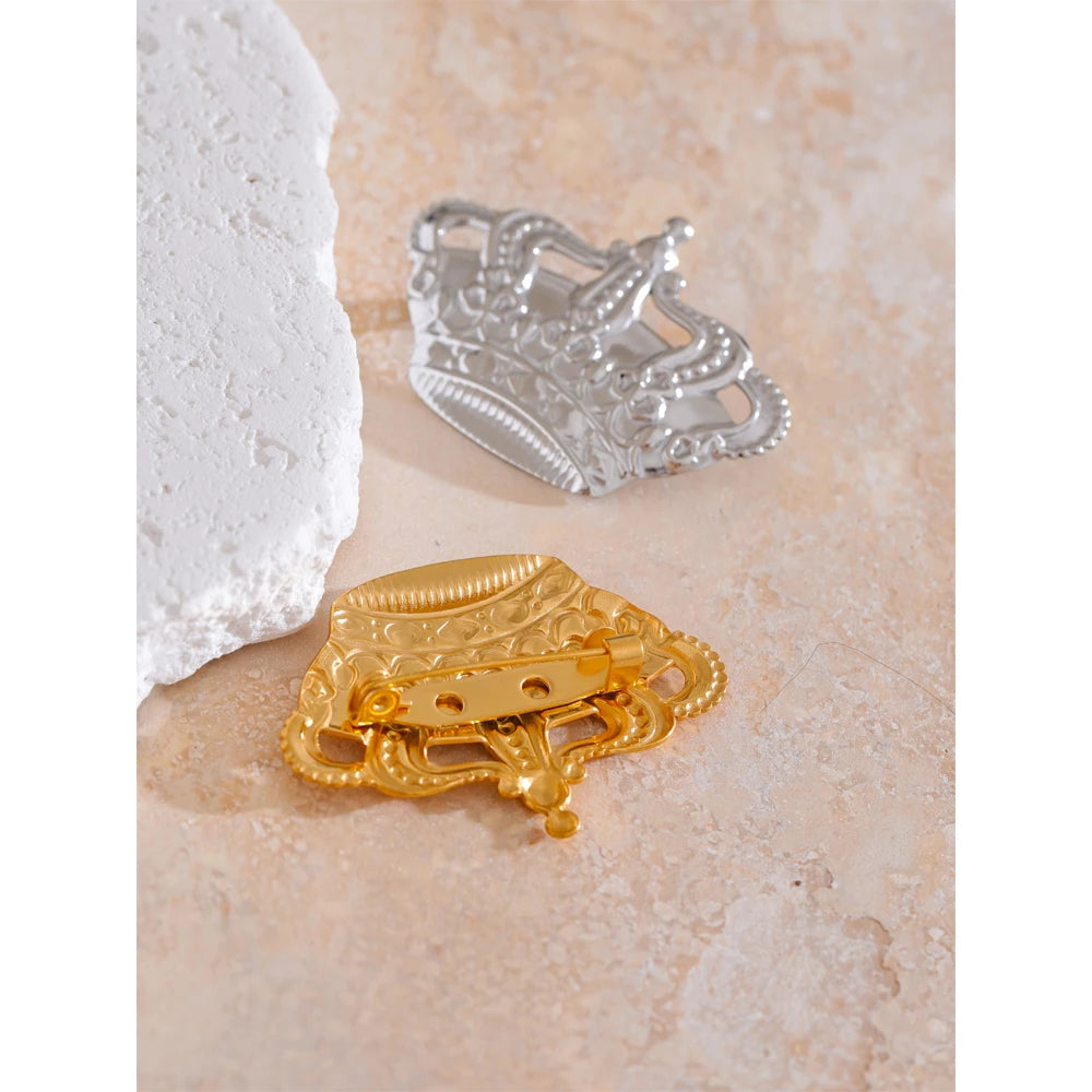 Crown Brooch Pin – Gold-Plated Stainless Steel Rust-Proof Accessory