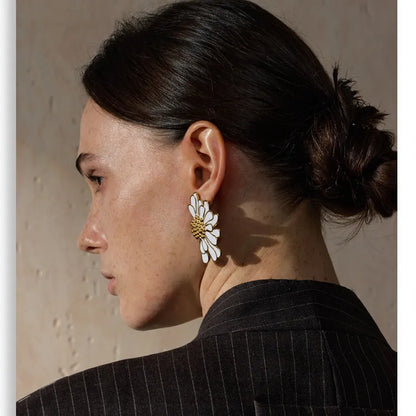 Floral Big White Black Enamel - Fashion Stud Earrings 18K Gold Color PVD Plated Stainless Steel Jewelry