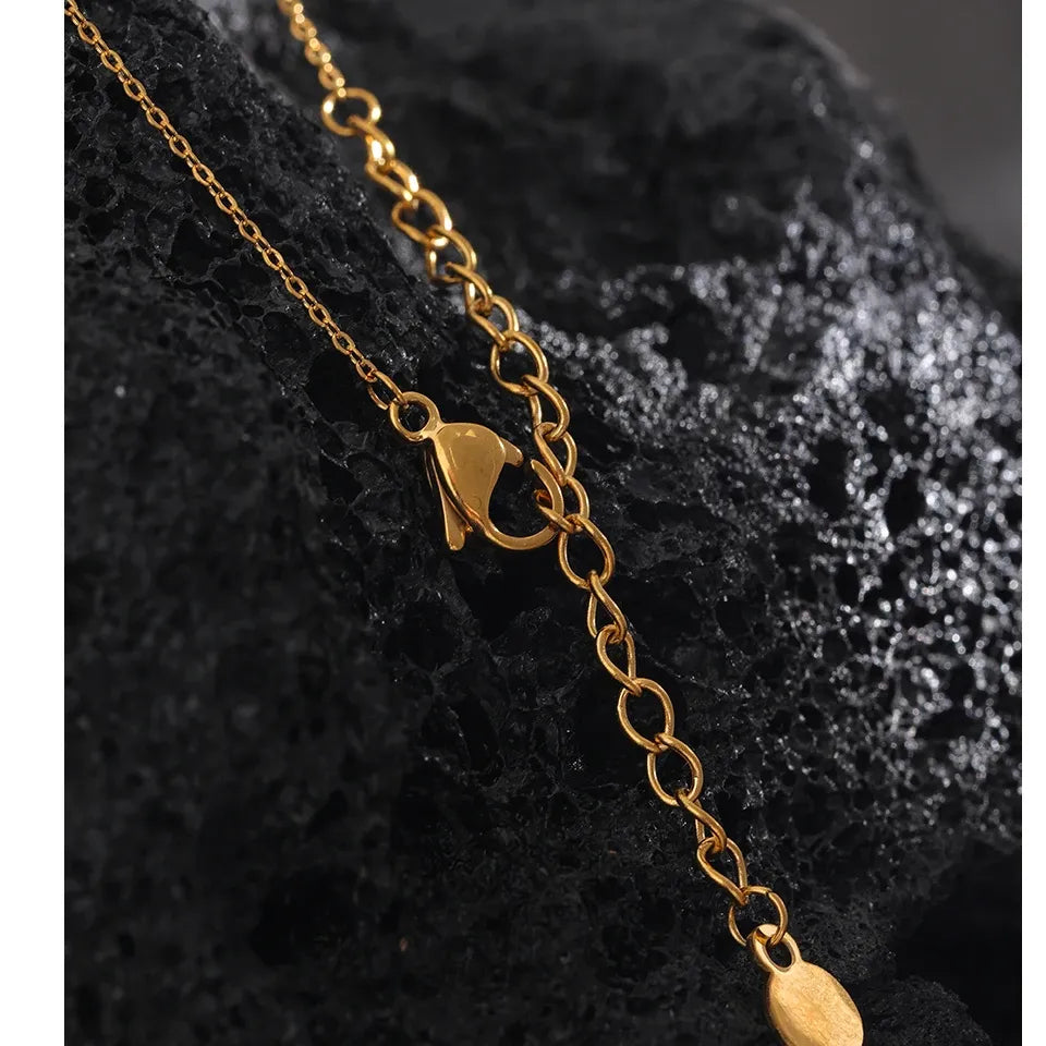 Dainty Opal Stone Necklace – 18K Gold Chain